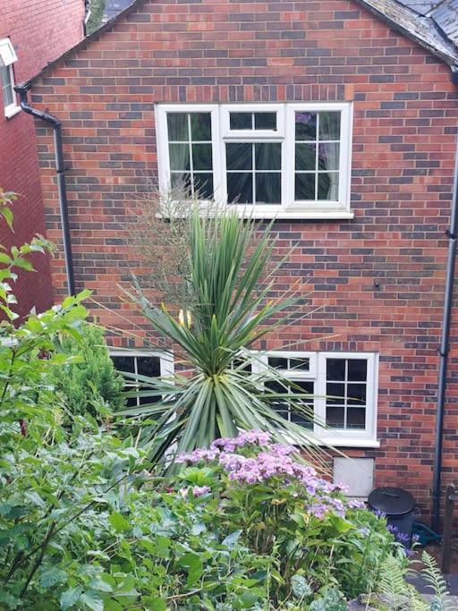 Charming Malvern Cottage With Outstanding Views Malvern Wells Bagian luar foto